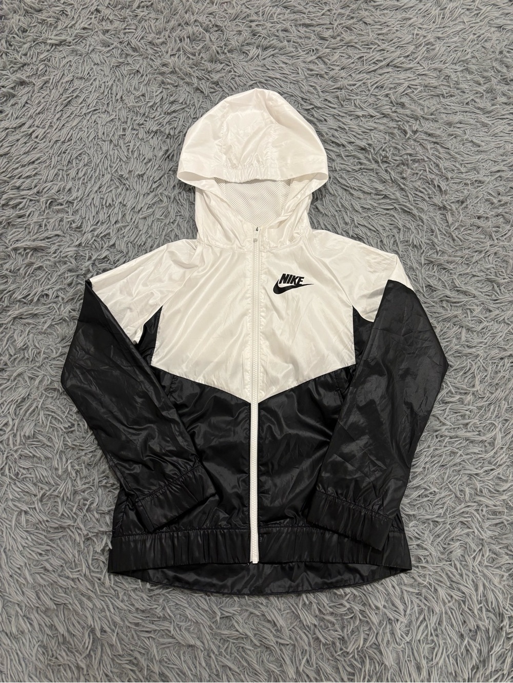Nike Girls Large Colorblock Black White Windbreaker Full Zip Jacket Streetwear